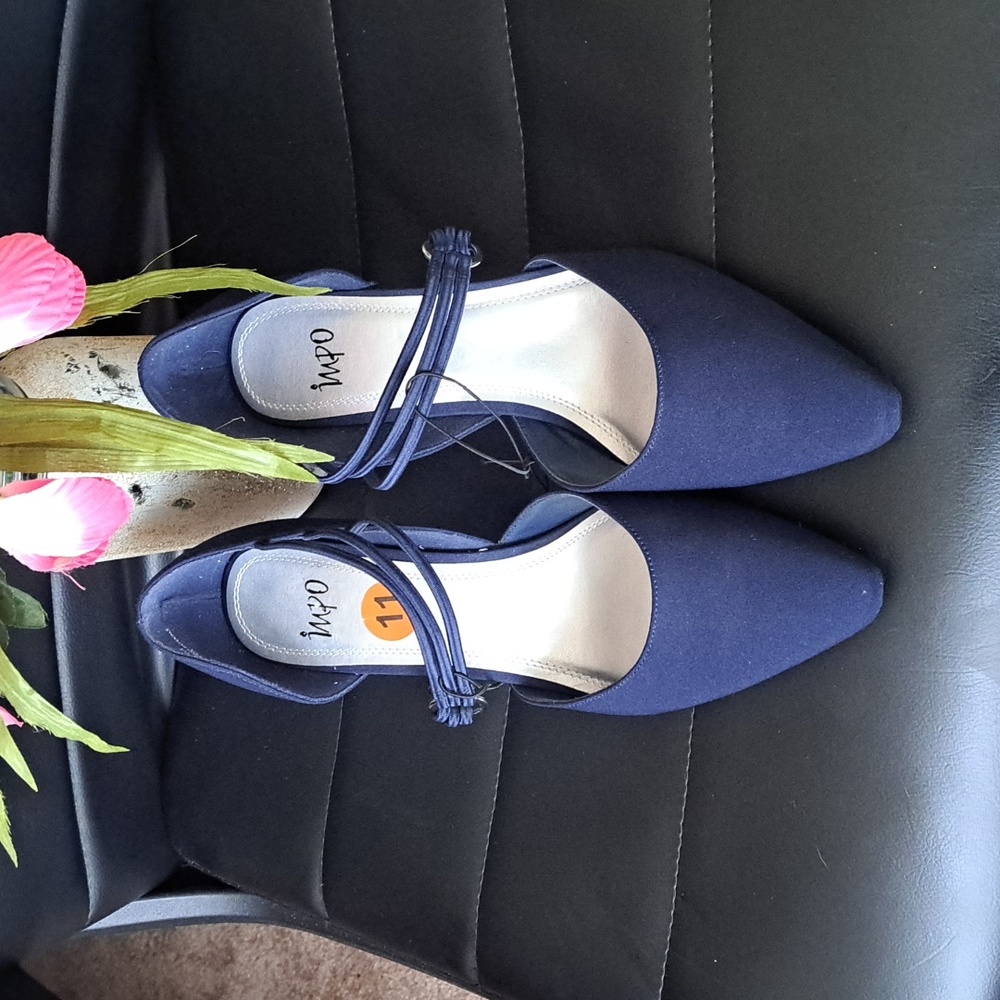 Nwt IMPO HEELS - Picture 2 of 4